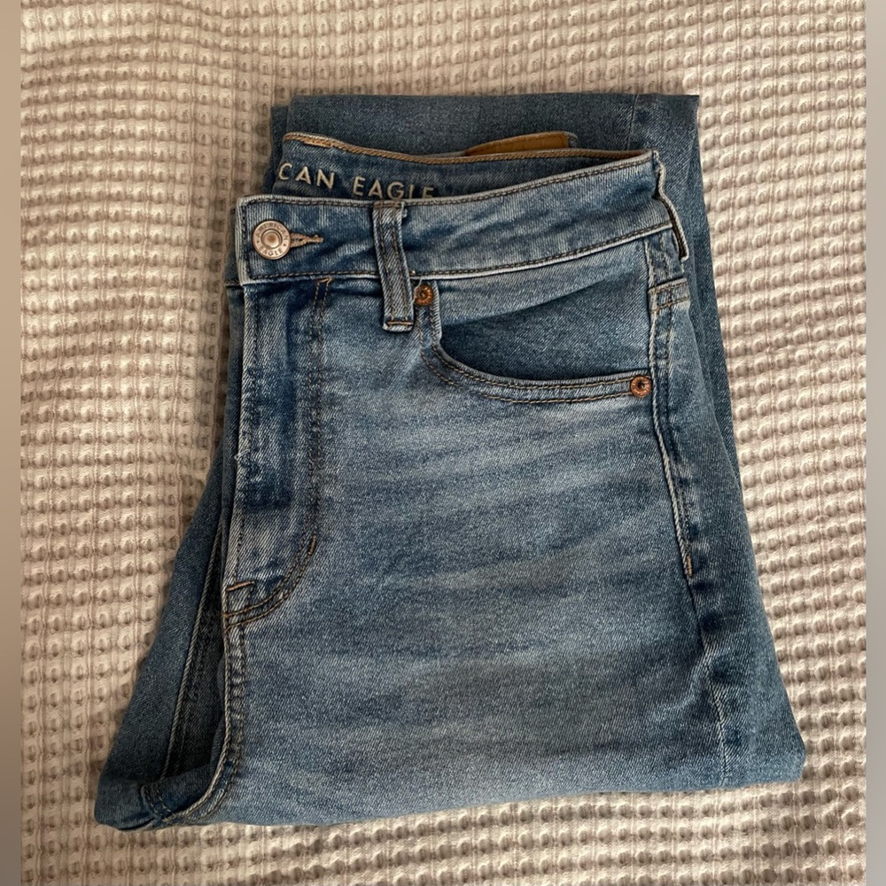 American Eagle Stretch Mom Jeans